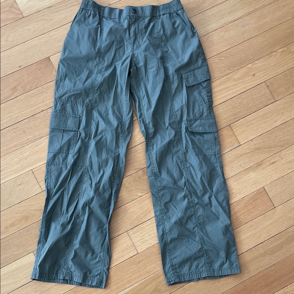 Women’s Y2K Low Rise Parachute Cargo Pants - Picture 1 of 9